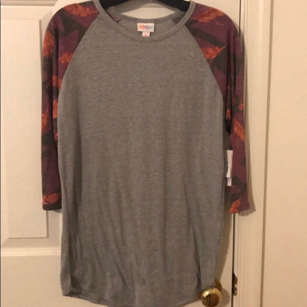 LulaRoe Randy Tee